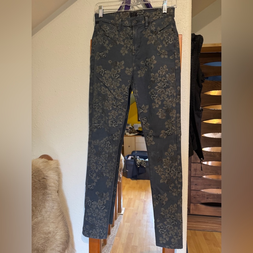 Citizens Of Humanity Gray Straight Leg Jeans Timeless Style